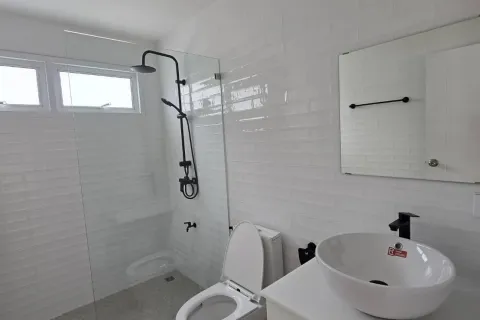 House in San Sai, Thailand 3 bedrooms № 169529 - photo 12