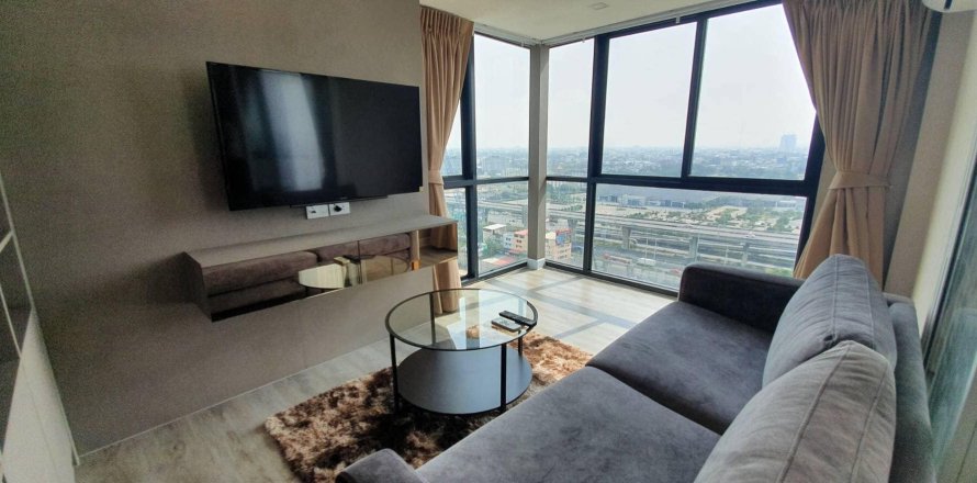 Студия в кондо в Бангне, Бангкок, Таиланд № 148383