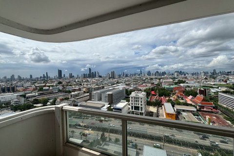 Кондоминиум с 3 спальнями в Банг-Кхо-Лаеме, Бангкок, Таиланд № 148382 - фото 25