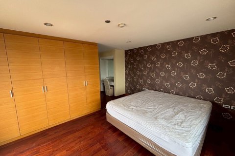 Кондоминиум с 3 спальнями в Банг-Кхо-Лаеме, Бангкок, Таиланд № 148382 - фото 6