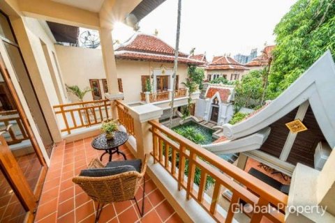 House in Pattaya, Thailand 3 bedrooms № 168150 - photo 3