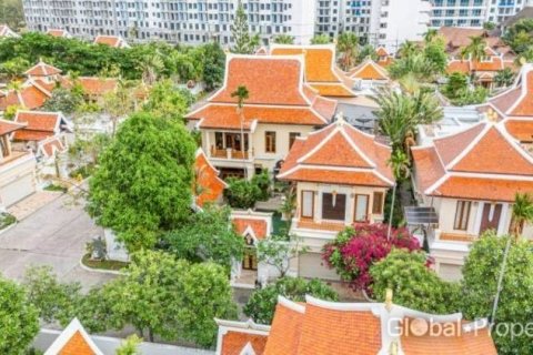 House in Pattaya, Thailand 3 bedrooms № 168150