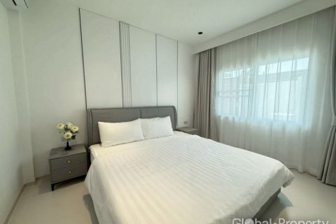 Maison à Pattaya, Thaïlande 6 chambres № 168149 - photo 5