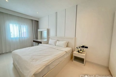 Maison à Pattaya, Thaïlande 6 chambres № 168149 - photo 6