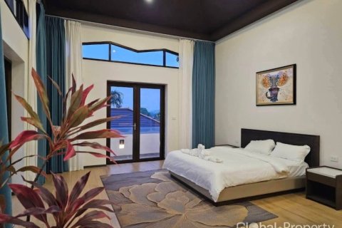 Дом в Паттайе, Таиланд с 6 спальнями № 168152 - фото 9