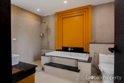 Дом в Паттайе, Таиланд с 6 спальнями № 168152 - фото 18