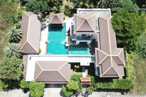 Дом в Паттайе, Таиланд с 6 спальнями  № 168152
