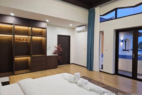 Дом в Паттайе, Таиланд с 6 спальнями № 168152 - фото 11