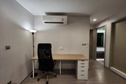 Condo à Chatuchak, Bangkok, Thaïlande, 2 chambres  № 137558 - photo 9