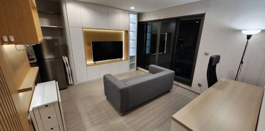 Condo à Chatuchak, Bangkok, Thaïlande, 2 chambres  № 137558