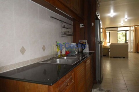 Condo in Pattaya, Thailand, 1 bedroom № 196938 - photo 3