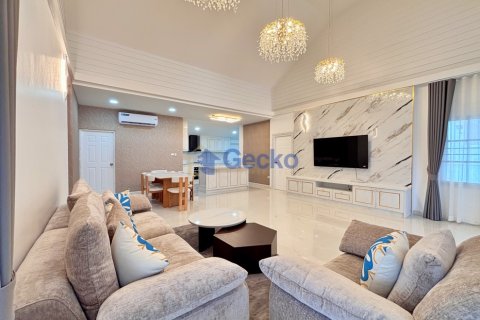 บ้านในพัทยา, ประเทศไทย 4 ห้องนอน № 195831 - รูปถ่าย 4