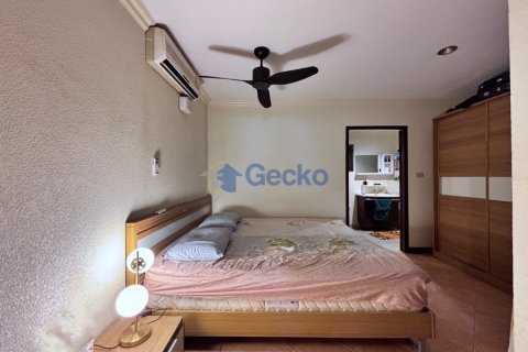 Condo in Pattaya, Thailand, 1 bedroom  № 195832 - photo 9