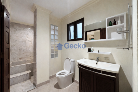Condo in Pattaya, Thailand, 1 bedroom  № 195832 - photo 13