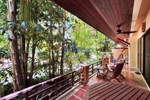 Condo in Pattaya, Thailand, 1 bedroom  № 195832 - photo 16