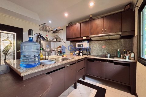 Condo in Pattaya, Thailand, 1 bedroom  № 195832 - photo 5