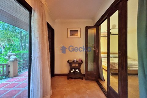 Condo in Pattaya, Thailand, 1 bedroom  № 195832 - photo 7