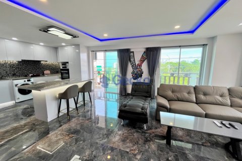 Condo in Pattaya, Thailand, 3 bedrooms  № 195827 - photo 3