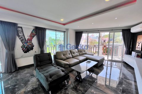 Condo in Pattaya, Thailand, 3 bedrooms  № 195827 - photo 4