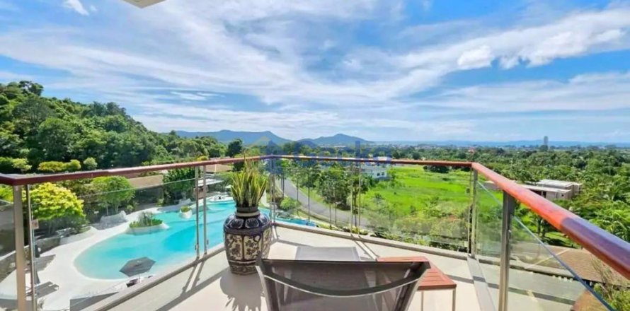 Condo in Pattaya, Thailand, 1 bedroom  № 195829