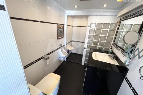 Condominio de 1 dormitorio en Pattaya, Tailandia № 212042 - foto 20