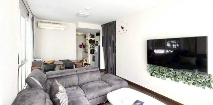 Кондоминиум с 2 спальнями в Хуай Кванге, Бангкок, Таиланд № 136239