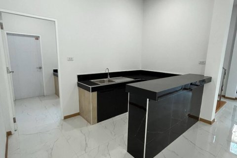 Дом в Сураттхани, Таиланд с 4 спальнями  № 170638 - фото 30