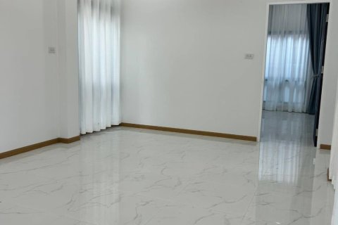 Дом в Сураттхани, Таиланд с 4 спальнями  № 170638 - фото 27