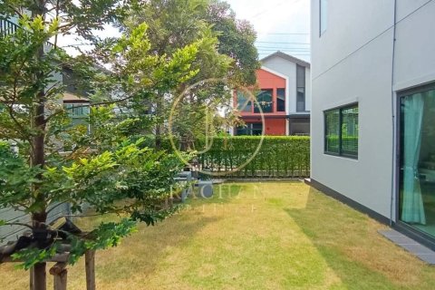 Maison à Bang Bua Thong, Thaïlande 3 chambres № 170641 - photo 6