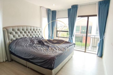 Maison à Bang Bua Thong, Thaïlande 3 chambres № 170641 - photo 18