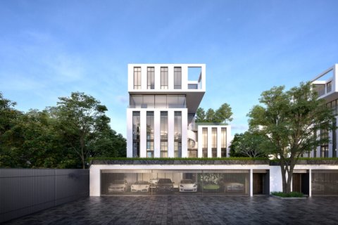 House in Bangkok, Thailand 5 bedrooms № 180727