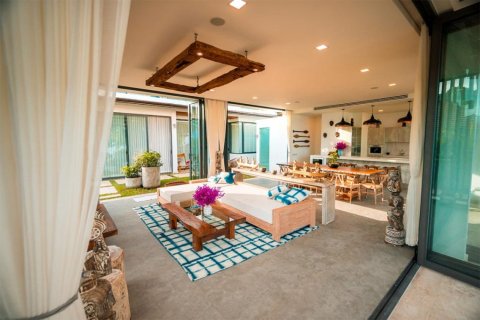 House in Ko Samui, Thailand 6 bedrooms № 180726 - photo 16