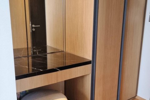 Condo in Bangkok, Thailand, 2 bedrooms  № 180724 - photo 16