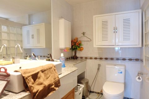 Studio in the Condo on Jomtien Beach, Pattaya, Thailand  № 57486 - photo 14