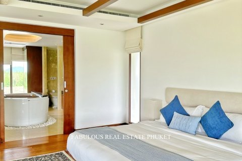 Villa in Ko Kaeo, Thailand 6 bedrooms № 179738 - photo 23