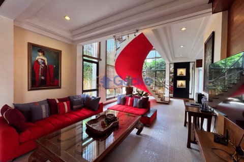 บ้านในพัทยา, ประเทศไทย 5 ห้องนอน № 196095 - รูปถ่าย 12