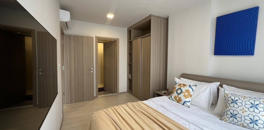 Apartment in Pattaya, Thailand 2 rooms № 233275