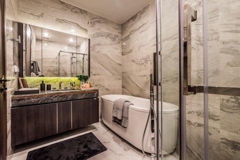 Condo in Bangkok, Thailand, 2 bedrooms № 233277 - photo 13