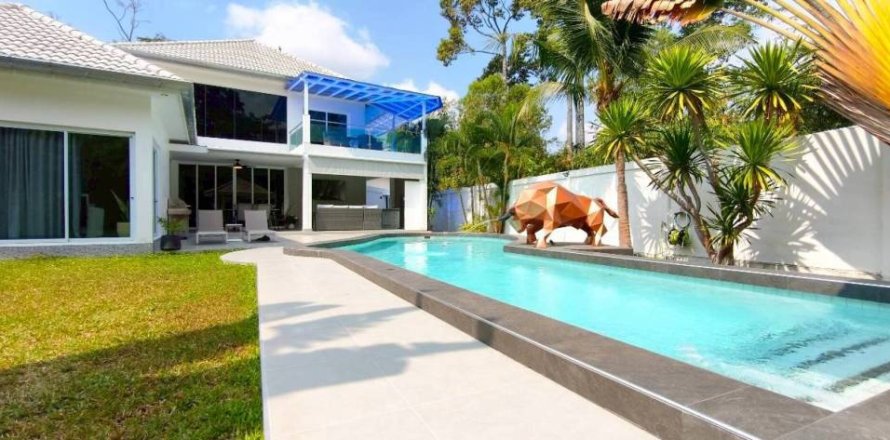 Вилла в Паттайе, Таиланд с 3 спальнями  № 158771