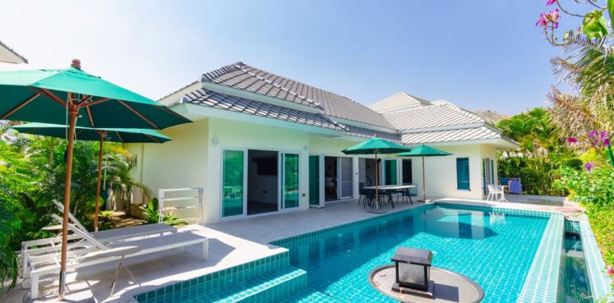 Villa à Hua Hin, Thaïlande 3 chambres № 158770