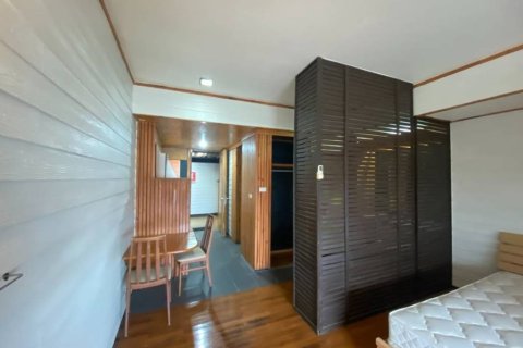 Condo in Suan Luang, Bangkok, Thailand, 10 bedrooms  № 158772 - photo 2