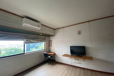 Condo in Suan Luang, Bangkok, Thailand, 10 bedrooms  № 158772 - photo 8