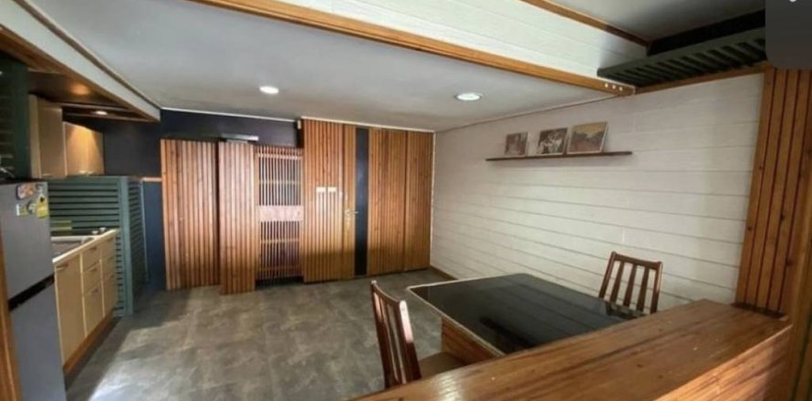 Condo in Suan Luang, Bangkok, Thailand, 10 bedrooms  № 158772