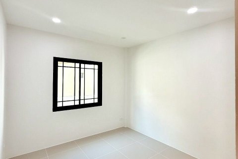 House in Kathu, Thailand 3 bedrooms № 153075 - photo 13
