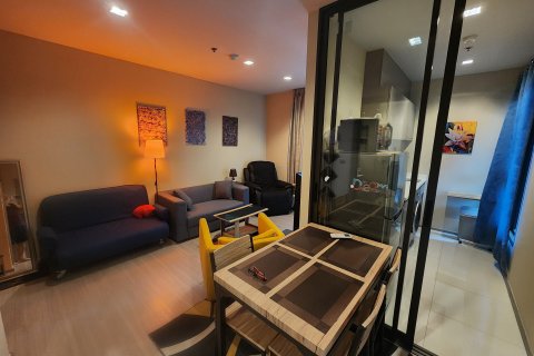 Кондоминиум с 2 спальнями в Ратчатхеви, Бангкок, Таиланд № 153074 - фото 3