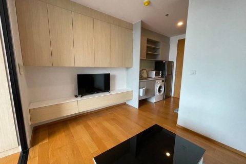 Студия в кондо в Банг Раке, Бангкок, Таиланд № 153077 - фото 6