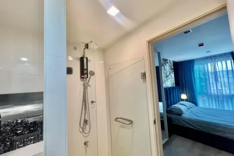 Studio in the Condo in Khlong Toei, Bangkok, Thailand № 156669 - photo 8