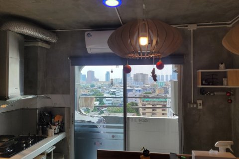 Studio in the Condo in Din Daeng, Bangkok, Thailand № 156674 - photo 11
