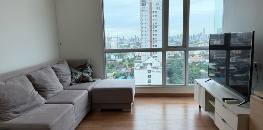 Studio dans le Condo à Chatuchak, Bangkok, Thaïlande  № 163209