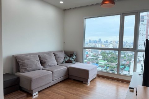 Studio dans le Condo à Chatuchak, Bangkok, Thaïlande  № 163209 - photo 2